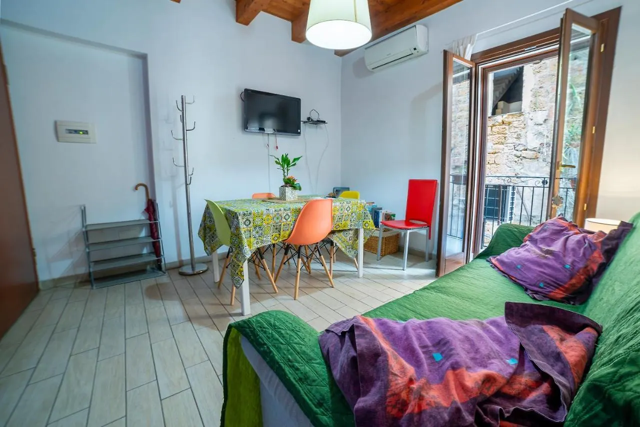 Happie Casa La Cattedrale Apartment Palermo Italy